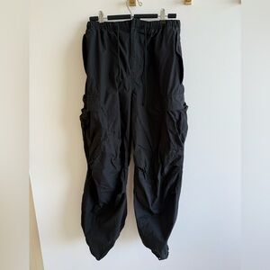 Aritzia TNA squad pocket parachute pants